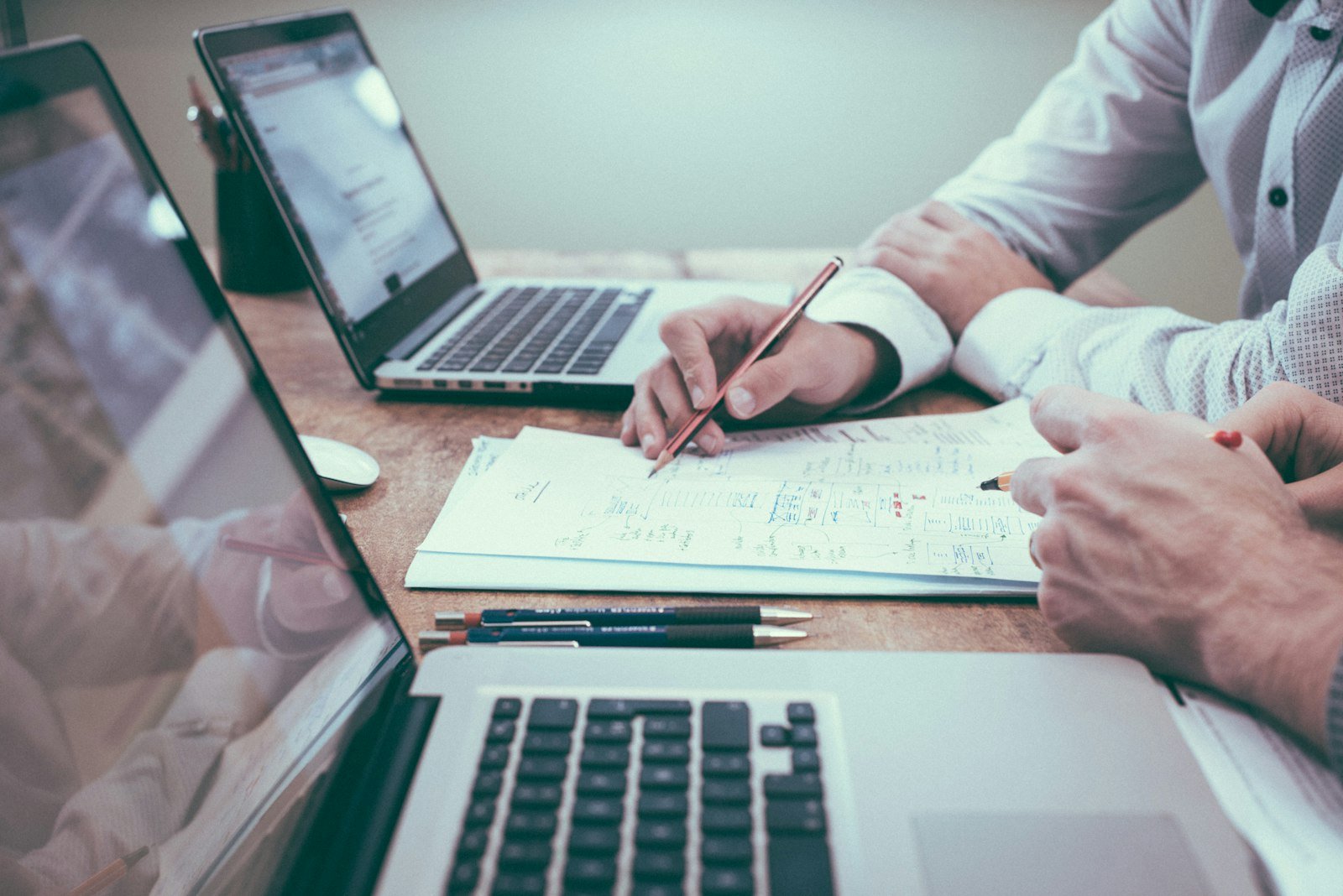 CRM não é sistema, é processo: 5 erros que fazem lead esfriar